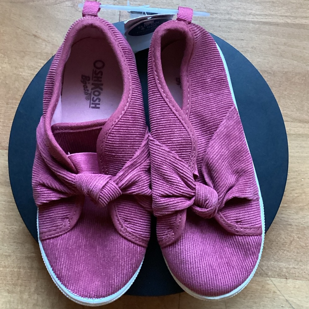 OshKosh B'gosh Kids Fuchsia Bow Sneakers